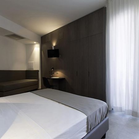 Hotel Eden ألبا أدرياتيكا المظهر الخارجي الصورة