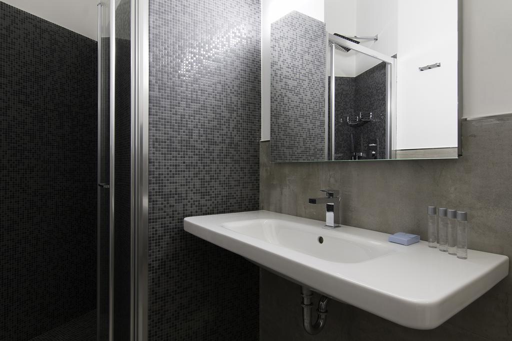 Hotel Eden ألبا أدرياتيكا المظهر الخارجي الصورة