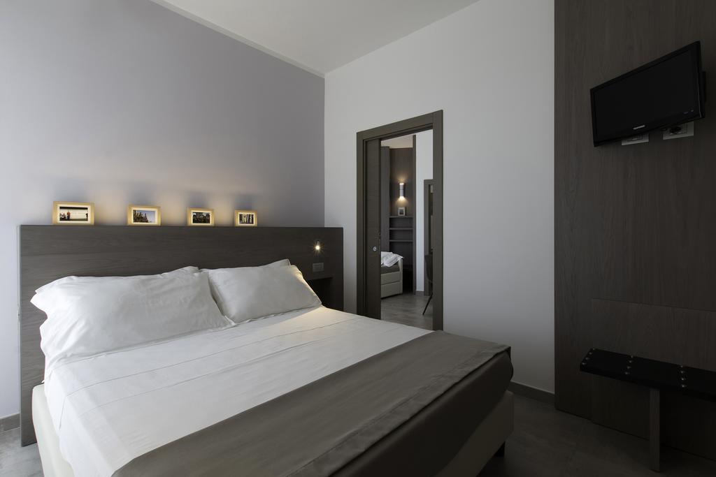 Hotel Eden ألبا أدرياتيكا المظهر الخارجي الصورة